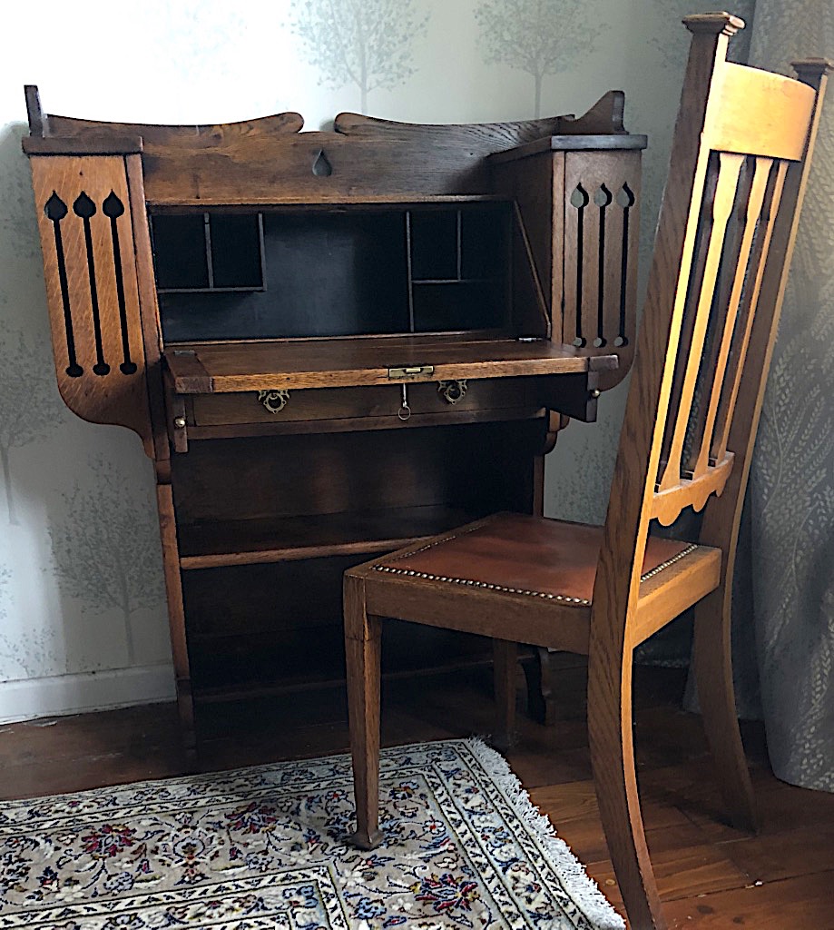 Glasgow School Arts and Crafts Oak Bookcase Bureau 7